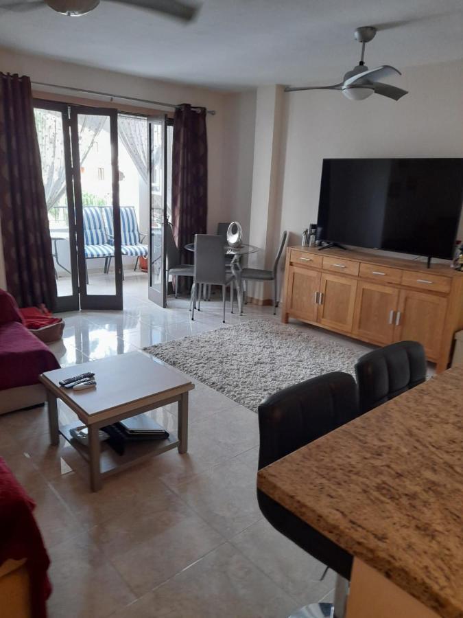 Apartment On The Plaza Alicante Dış mekan fotoğraf